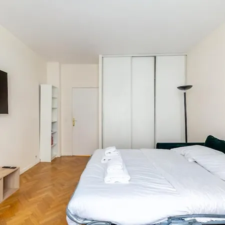 Dames 112 Mobilite Apartment Paris
